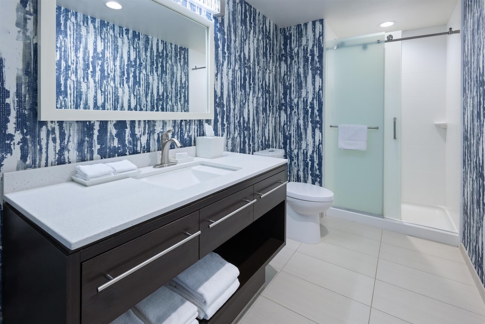 Home2 Suites by Hilton Greenville Downtown - photo 18