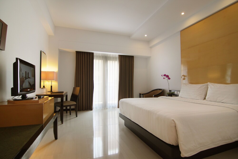 Hotel Santika Premiere Malang — Malang — photo 5