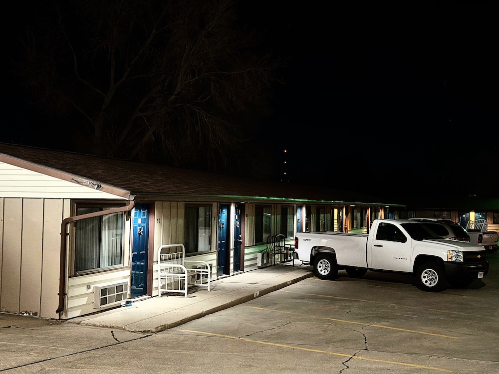 Westerner Motel - photo 35