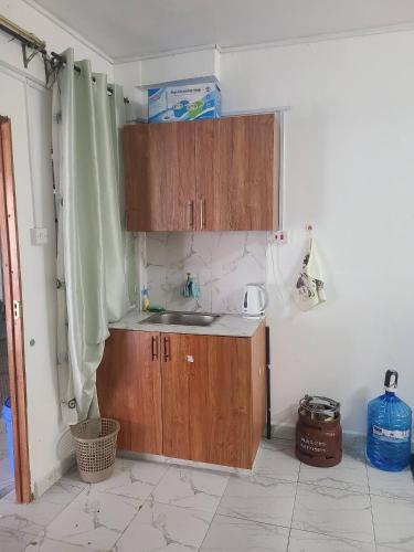 Studio 107 South B Sana Sana