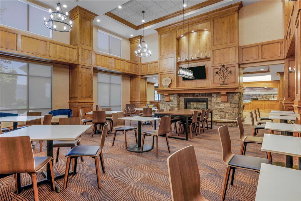 La Quinta Inn & Suites by Wyndham Twin Falls - photo 9
