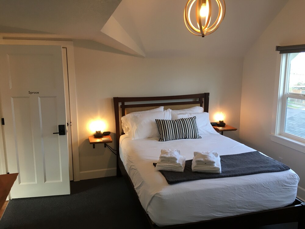 The Alberta Petite Hotel - photo 18