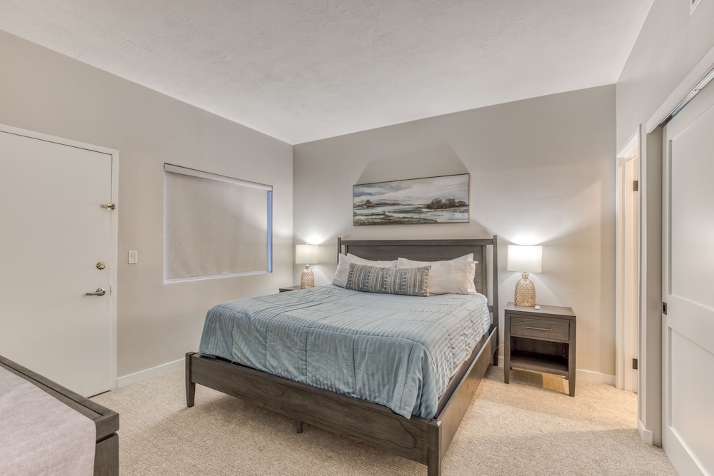 Sand & Sea Resort Condominiums - photo 151
