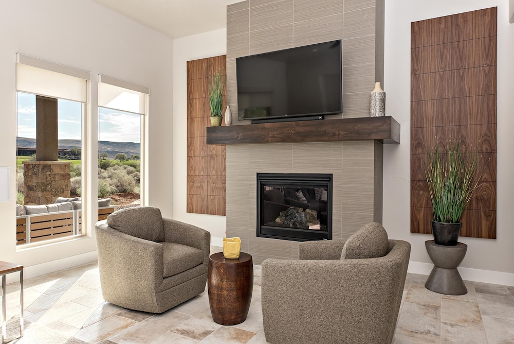 Villa On The 18th Villa 3 — 4-Star Luxury Hotel in Ivins, United States