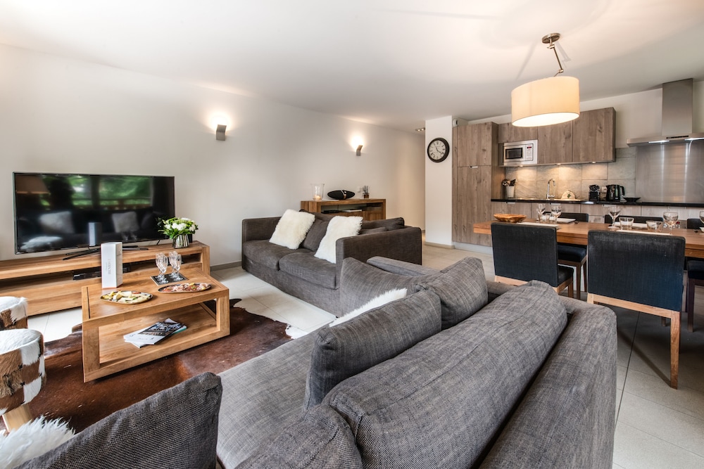 K2 by Alpine Resorts in Les Gets, France