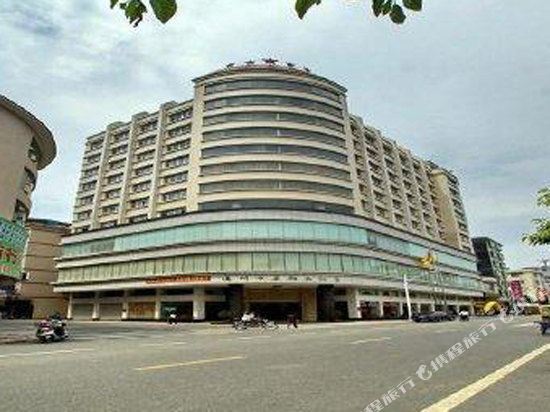 Huangchao Hotel — hotel in Lianzhou
