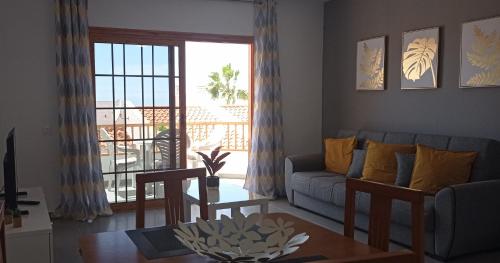 HC home abroad Costa Adeje — 4-Star Luxury Hotel in Adeje, Spain