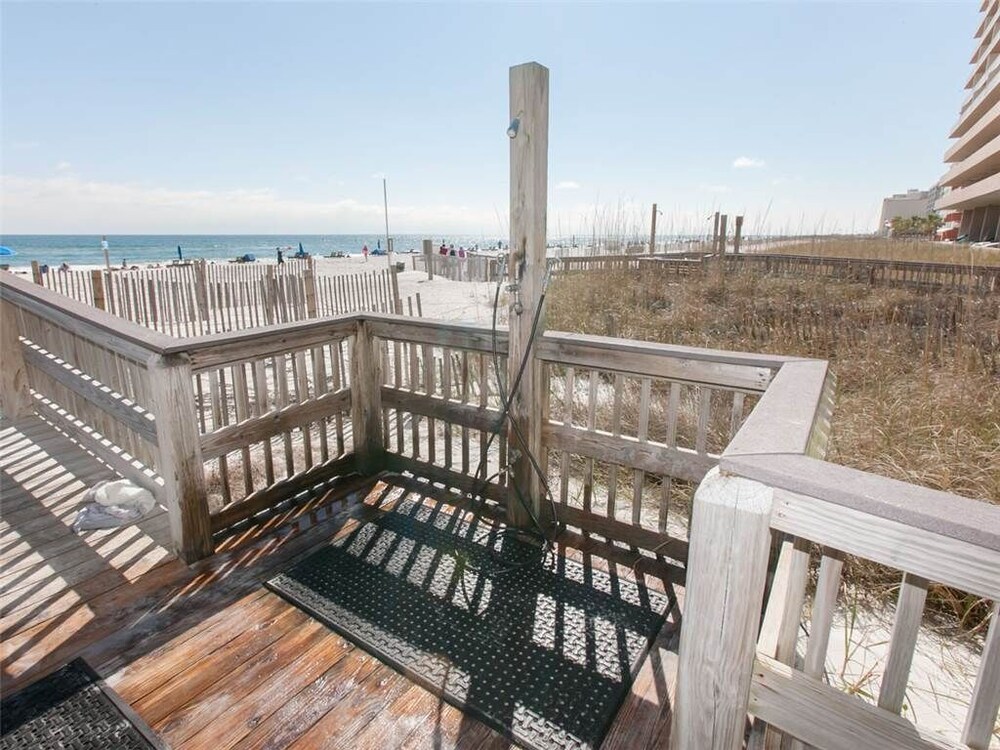 Crystal Shores 704 - photo 17