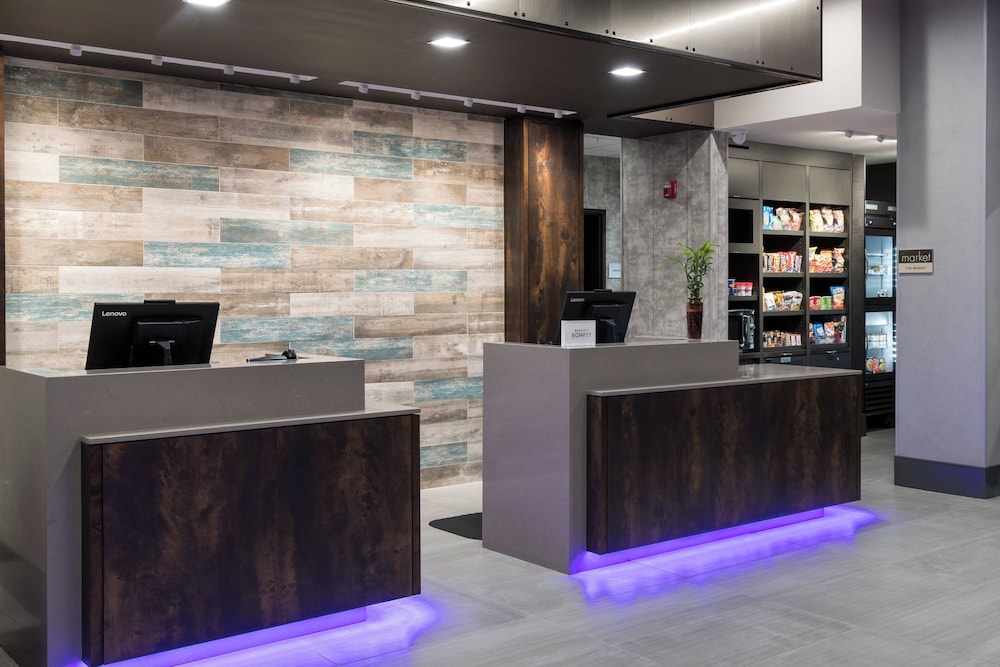 Courtyard by Marriott Houston Heights I 10 - photo 42