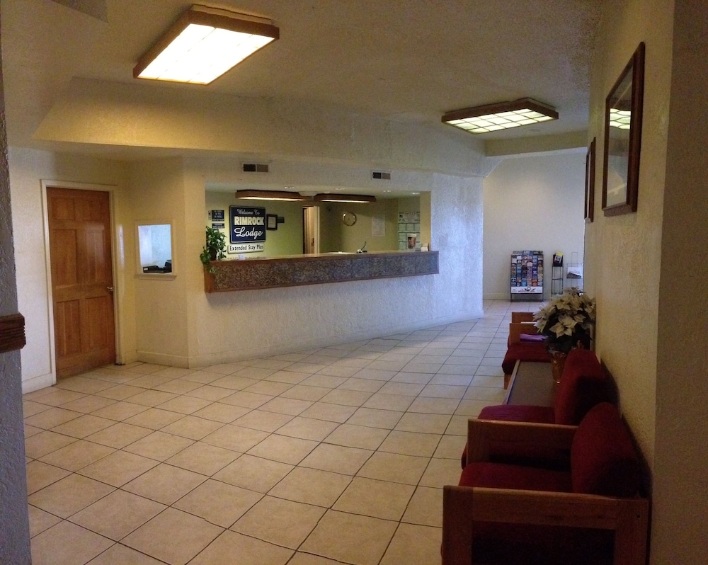 Travelodge by Wyndham Farmington Hwy 64 - photo 4