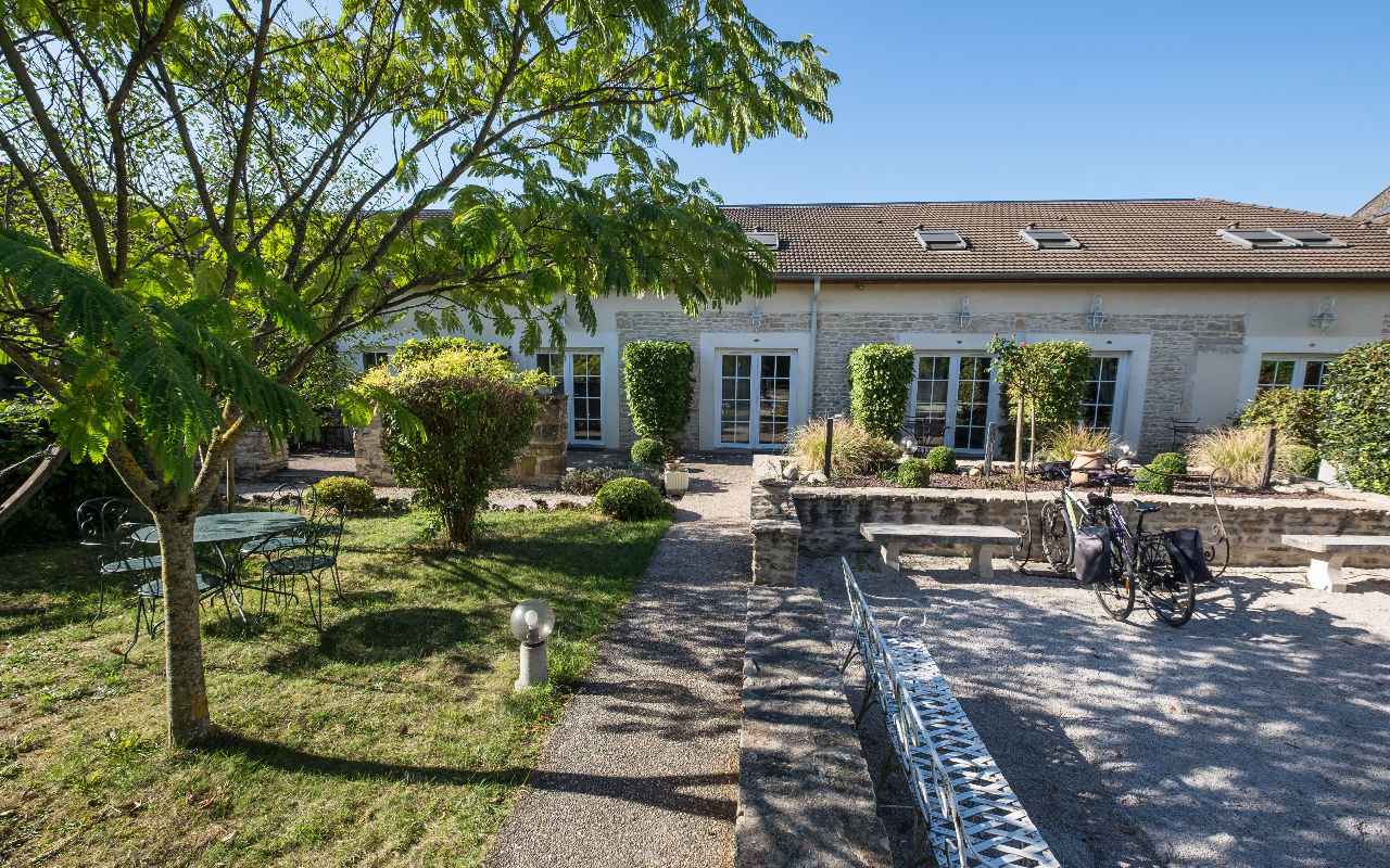 Hostellerie De Bretonnière Groupe Logis Hotels in Beaune, France