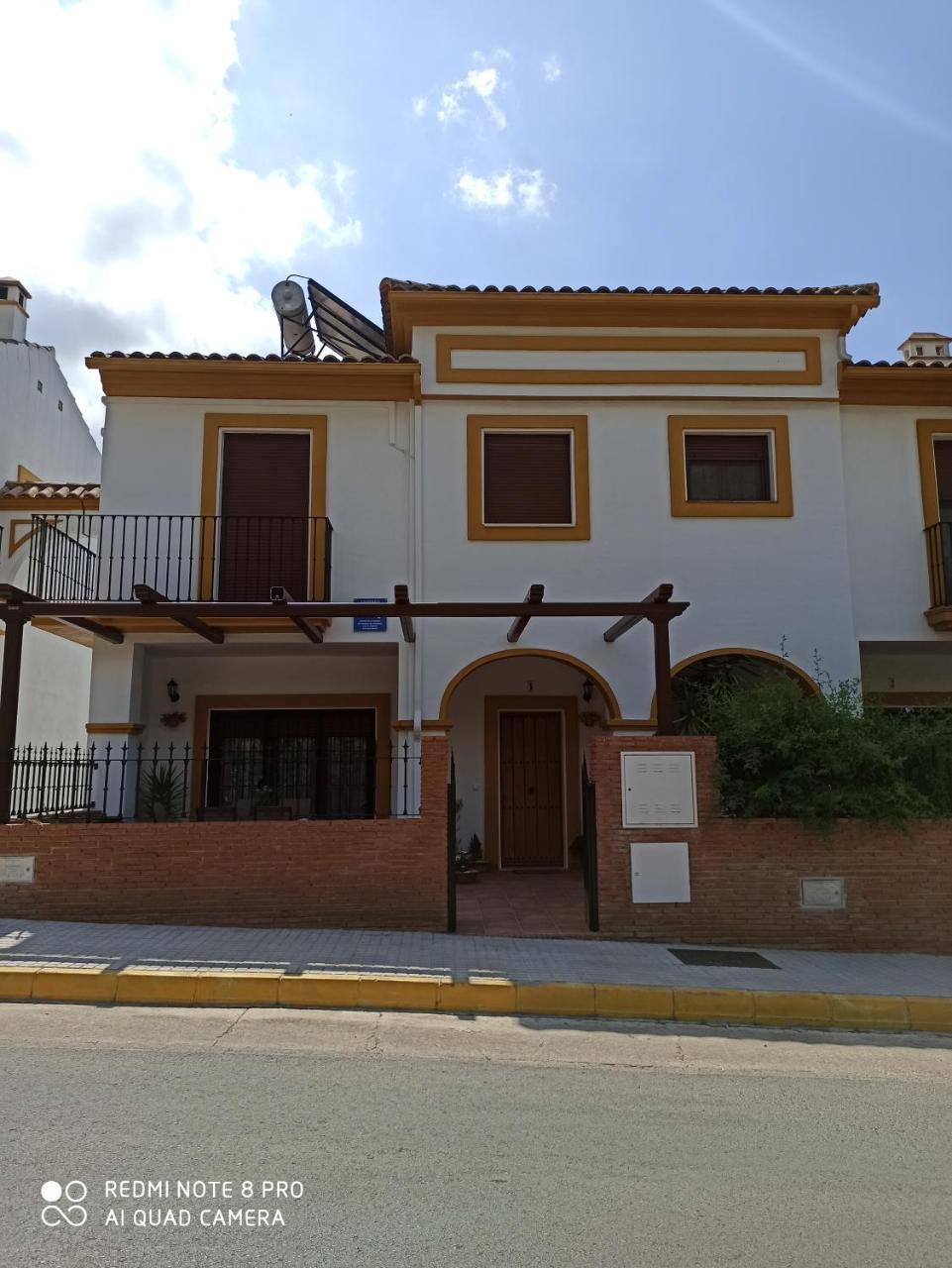 Vivienda Dominguez Sanchez — hotel in Benaojan
