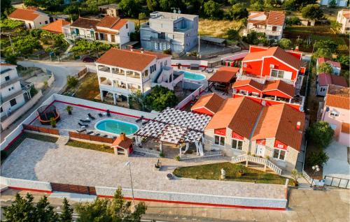 Nice Home In Turanj With Jacuzzi — 5-Star Luxury Hotel in Turanj, Croatia