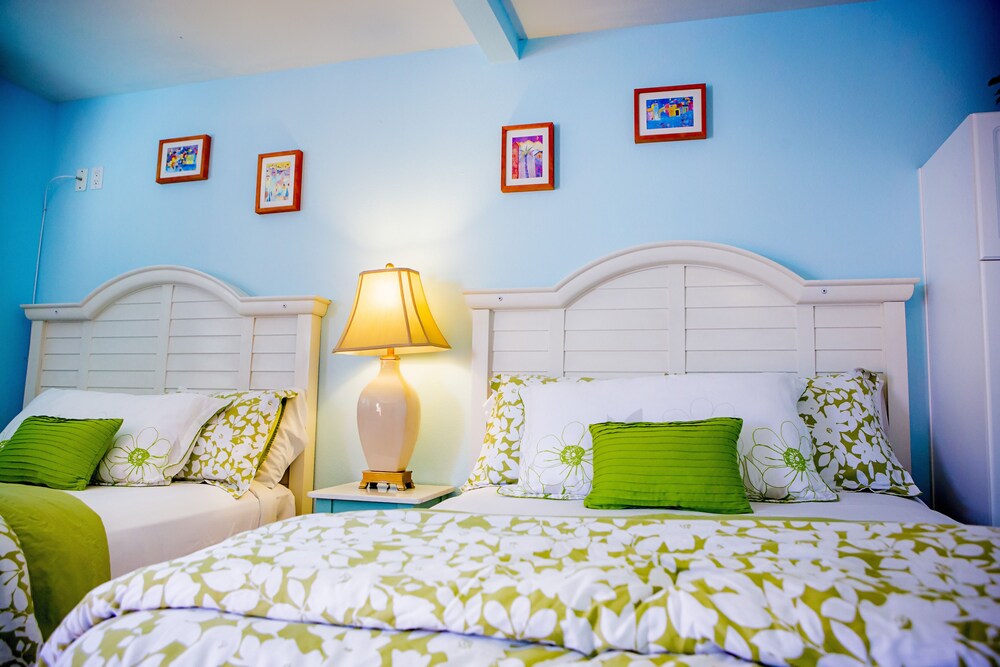 Leucadia Beach Inn - photo 9