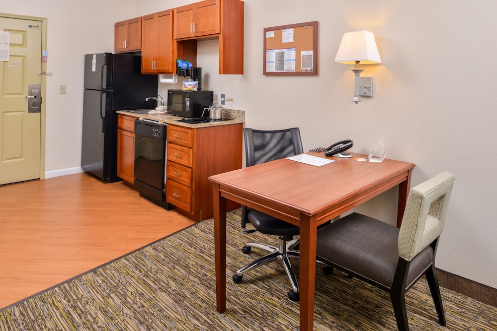 Candlewood Suites Abilene By Ihg - photo 16