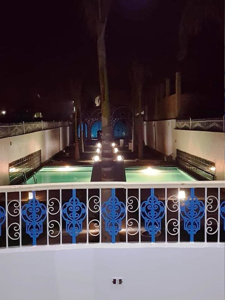 Moon Valley Apartments