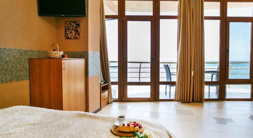 Hotel Perlyna in Pivdenne, Ukraine