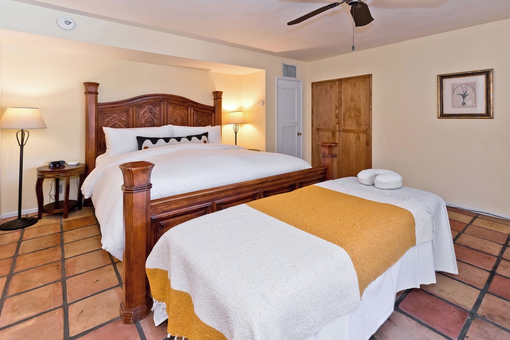La Maison Hotel - photo 15