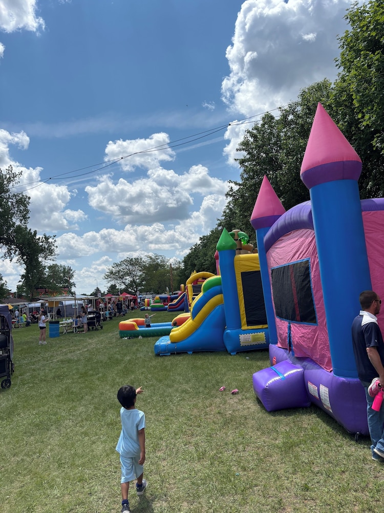Dakota Inn - photo 33