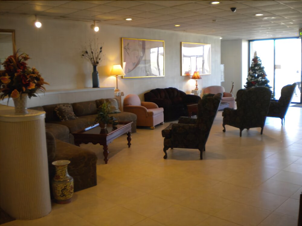 Bossier Inn and Suites - photo 2