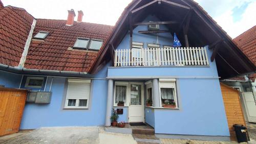 Holiday home in Balatonföldvar 18543 — 4-Star Luxury Hotel in Balatonfoldvar, Hungary