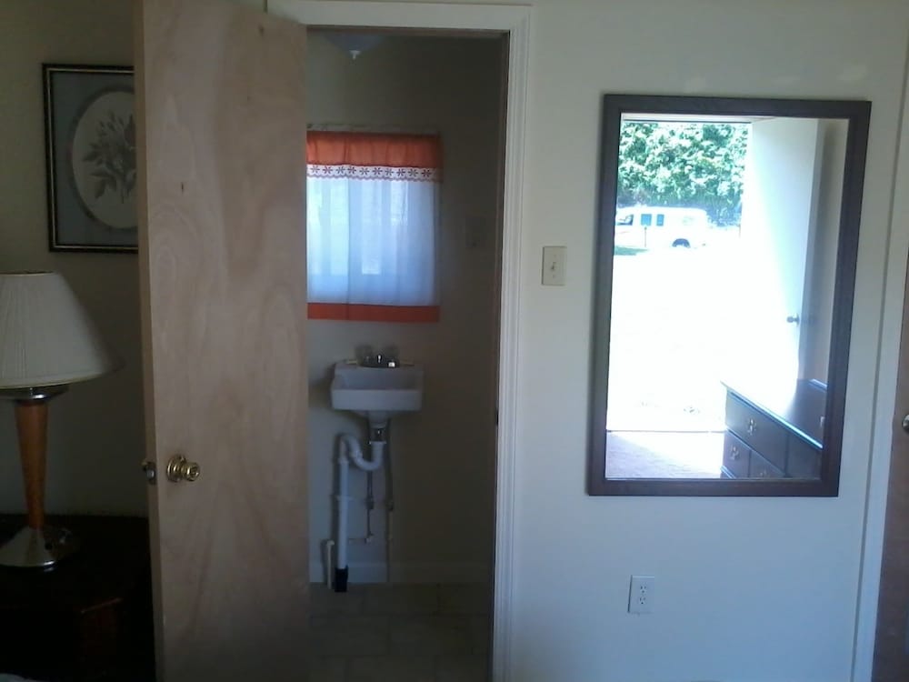Hiland Terrace Hotel - photo 6