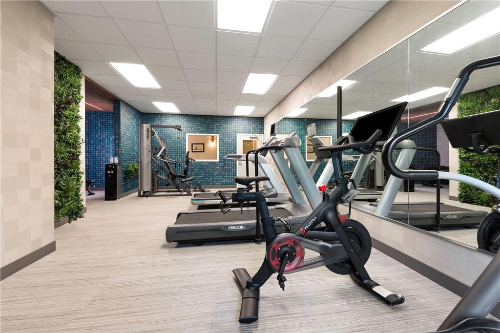 La Quinta Inn & Suites by Wyndham Brookshire West Katy - photo 9