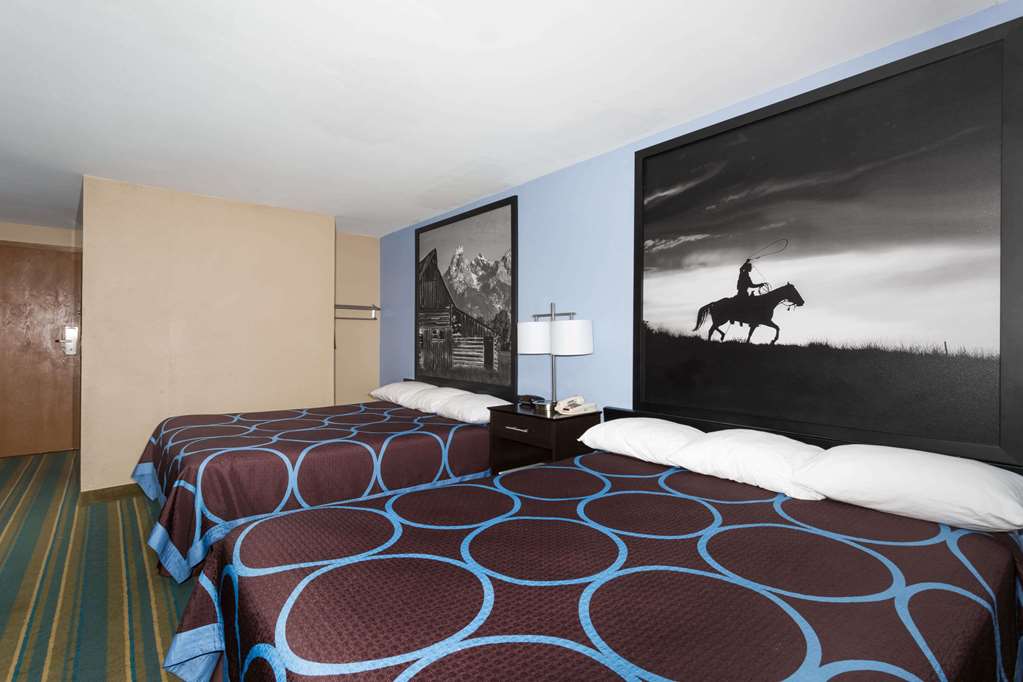 Super 8 by Wyndham Douglas - photo 6