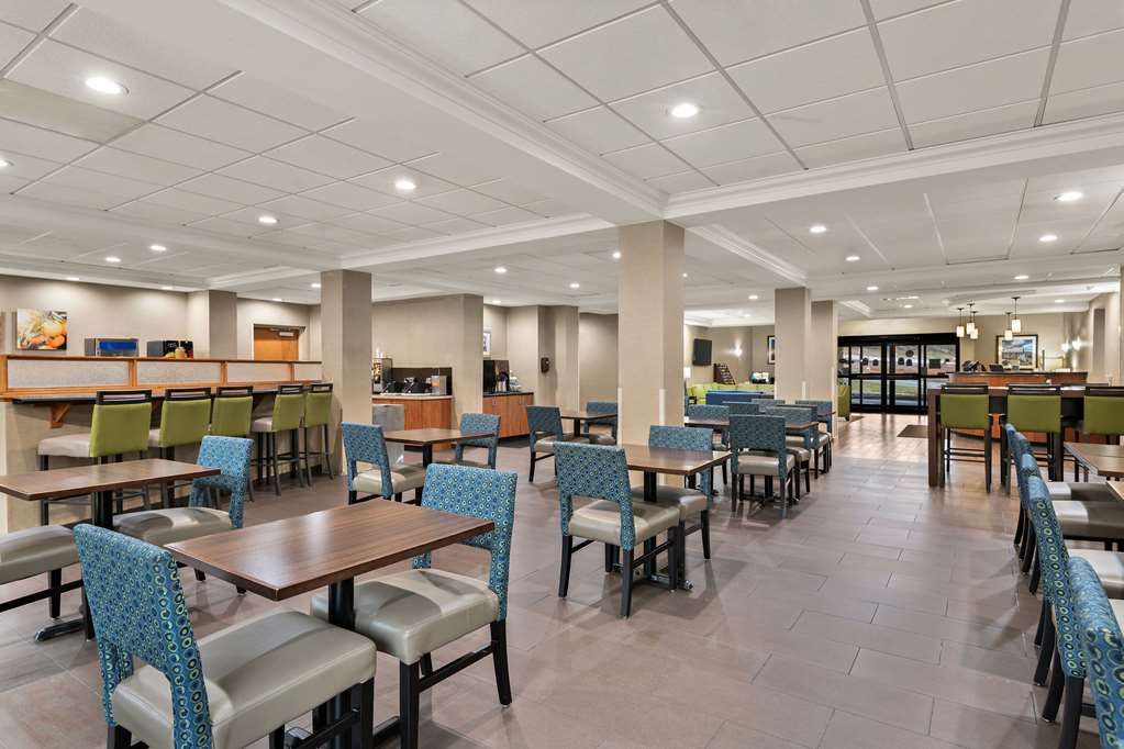 Comfort Suites Hummelstown Hershey - photo 28