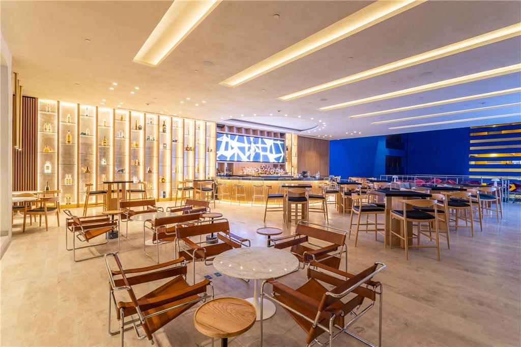 Blue Lounge Bar