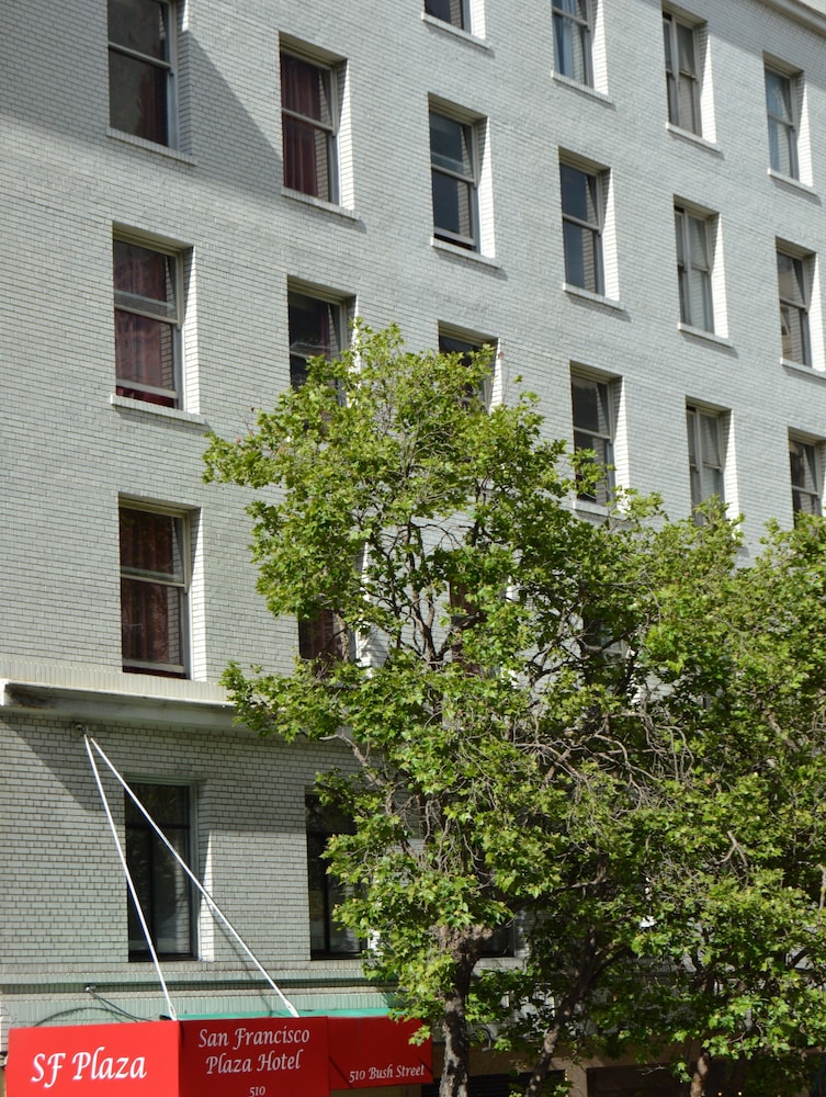 SF Plaza Hotel - photo 33