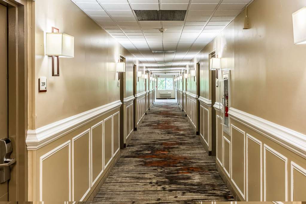Quality Inn East Stroudsburg Poconos - photo 40