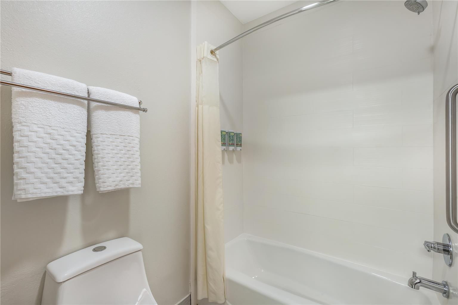 Best Western Gold Poppy Inn - photo 28