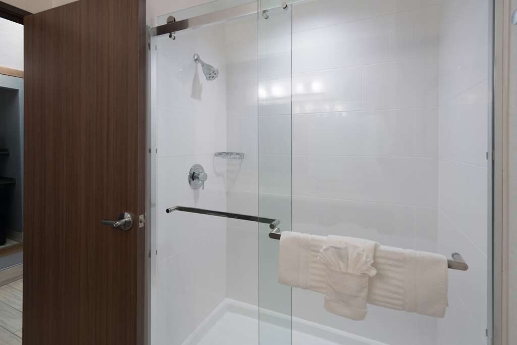 Comfort Suites Kennewick At Southri - photo 29