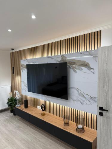 Ábraapartman2 Beach 700M — 4-Star Luxury Hotel in Siofok, Hungary