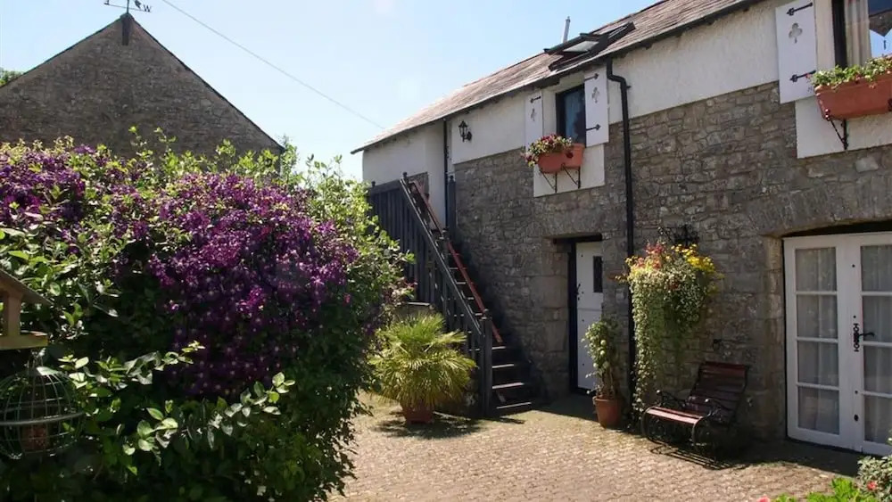 The Stable - carbon neutral hotel in Tenby