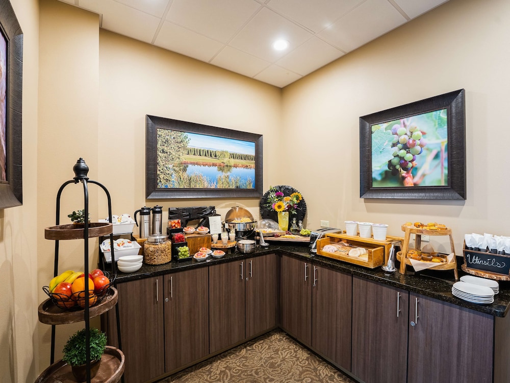 Hotel Maison Yakima Tapestry Collection by Hilton - photo 40