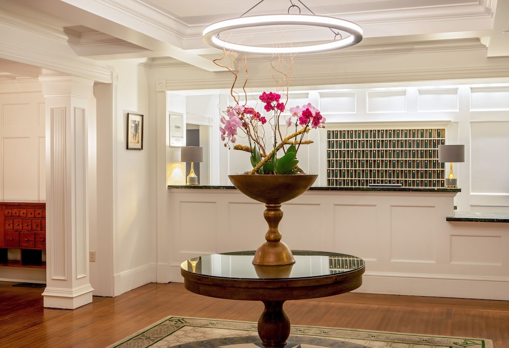 Inns at the Equinox in Manchester, United States