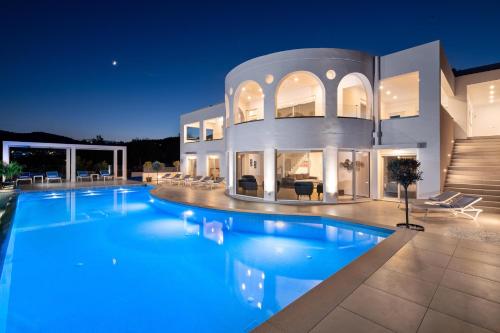 Villa Zoe Blu — 4-Star Luxury Hotel in Rodos, Greece