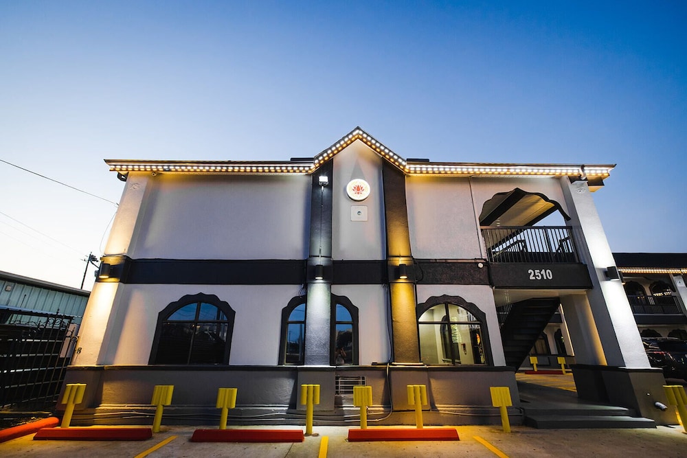 Downtowner Inns Houston - photo 41