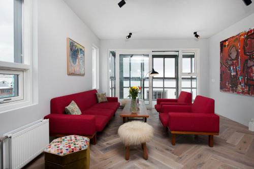 Ocean View Luxury Apartment in Central Reykjavik