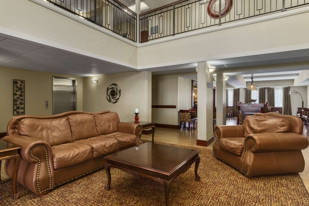 Hampton Inn Forrest City - photo 2