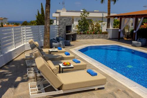 Villa Socrates