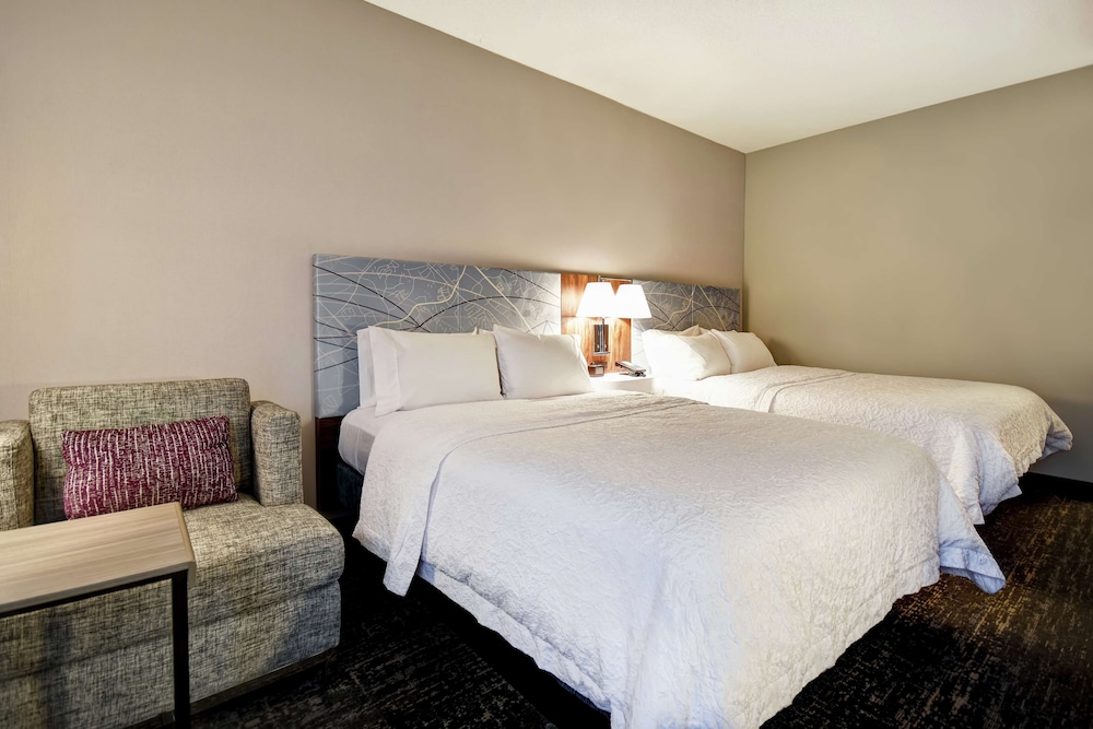 Hampton Inn Atlanta Mall Of Georgia - photo 19