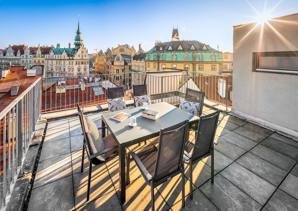 4 Arts Apartments by Adrez — 4-Star Luxury Hotel in Prague, Czech Republic
