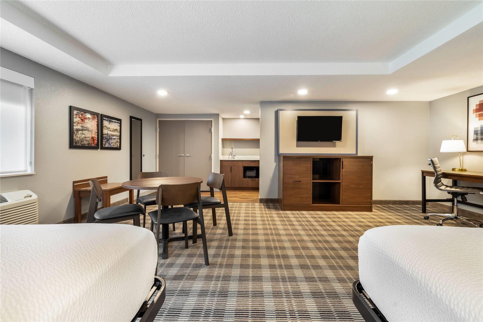 AmericInn by Wyndham Mounds View Minneapolis - photo 42