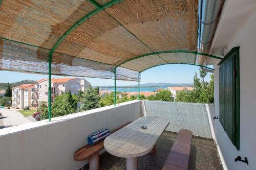 Apartments Roko i Niko — 4-Star Luxury Hotel in Murter, Croatia
