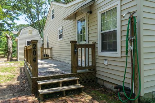 Bill's Place by Oak Island Accommodations - photo 38
