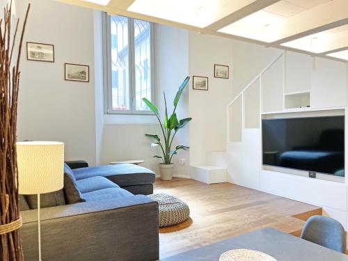 La Portineria Charming Apartment Old Town Como Lake — 4-Star Luxury Hotel in Como, Italy