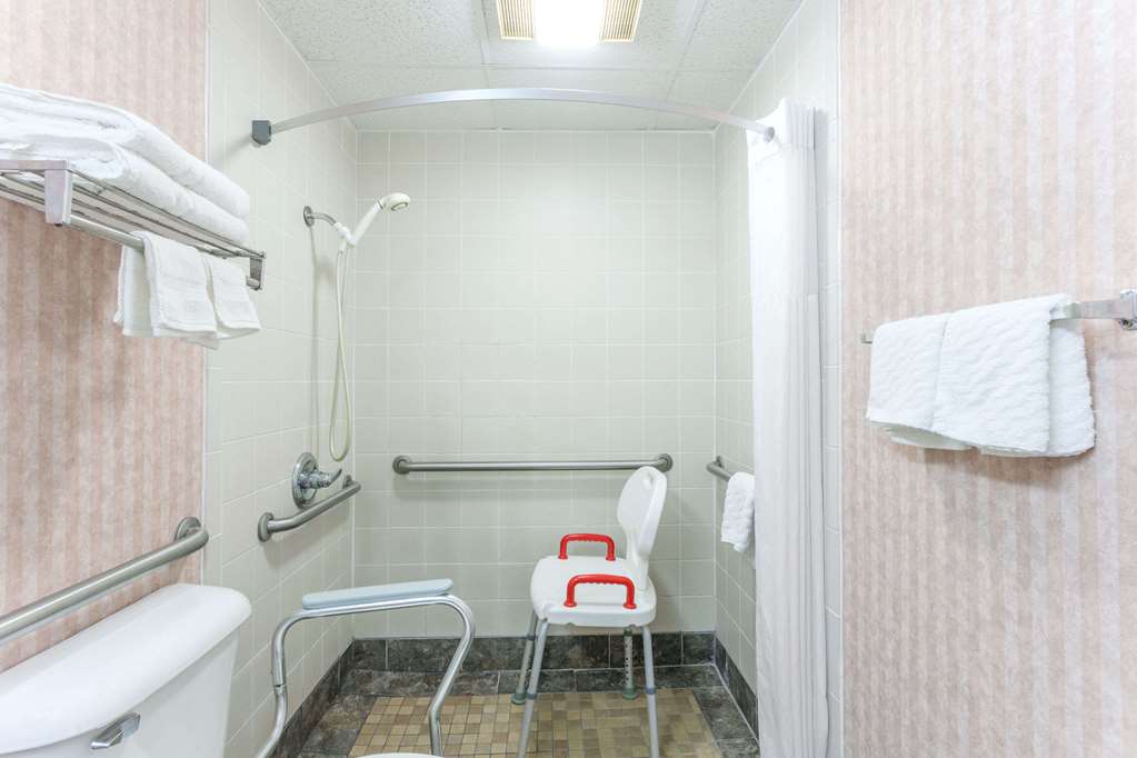 Days Inn by Wyndham Holladay - photo 9